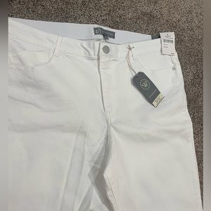 NWT Wit and Wisdom absolution high rise ankle skimmer jeans